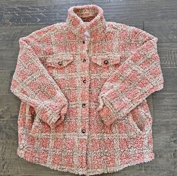 Illa Illa Oversized Women's Cozy Coral Pink & Cream Plaid Sherpa Jacket sz small - Picture 8 of 8